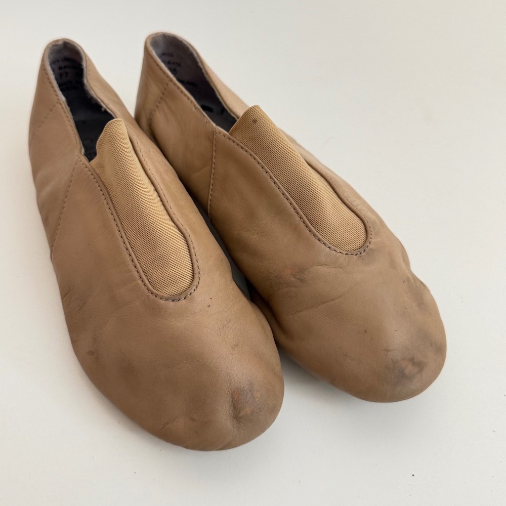 Capezio E-Series Jazz Shoes EJ2 Tan Leather Slip On Dance Shoes Womens 6.5 M